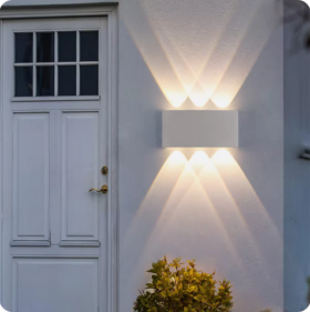 LED Up-Down 3 Spot RGBW Voor Buiten van Aluminium Wit
