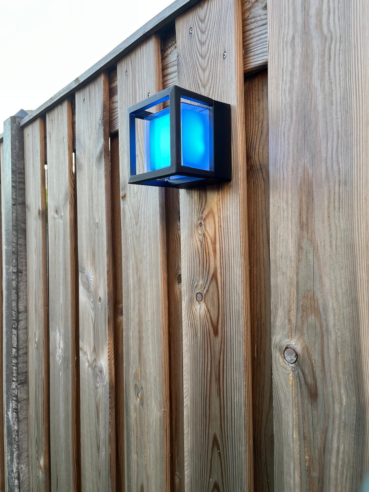 Smart Tuinlamp Cubus - WiFi RGBCW IP66 Blauw