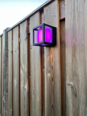Smart Tuinlamp Cubus - WiFi RGBCW IP66 Paars