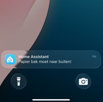 papierbak moet naar buiten